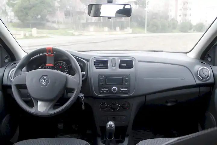 Renault Symbol Diesel dalyancar rental dalyan  